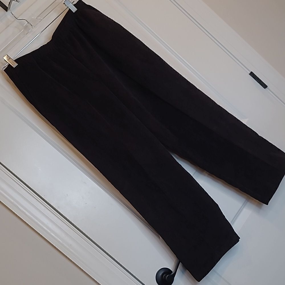 Alfred Dunner sz 12 black thin wale cordurory elastic waist pants